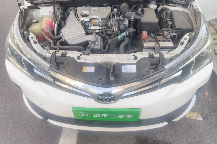 Used Toyota Corolla 2017 Revised Version 1.2T S-CVT GL-i Engine Bay