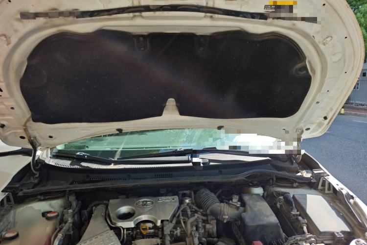 Used Toyota Corolla 2017 1.2T CVT GL Engine Bay