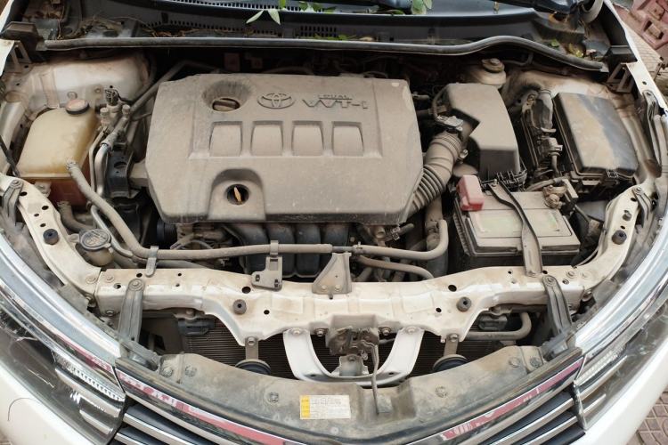 Used Toyota Corolla 2017 Revised Version 1.6L S-CVT GL Engine Bay