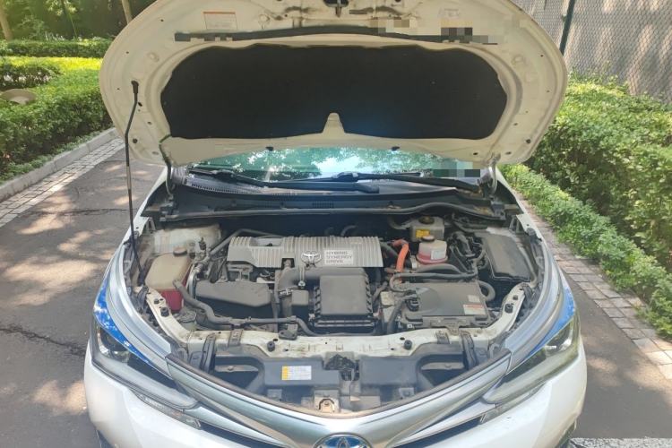 Used Toyota Corolla 2017 Revised Dual-Engine 1.8L E-CVT Elite Edition Engine Bay