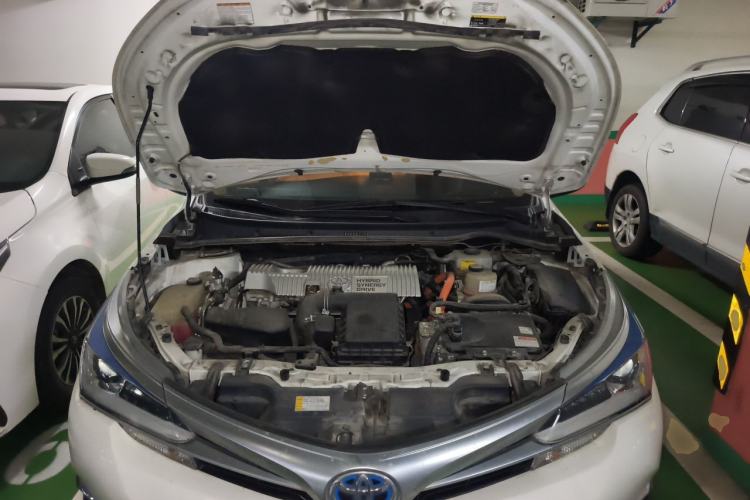 Used Toyota Corolla 2017 Revised Dual-Engine 1.8L E-CVT Leading Edition Engine Bay