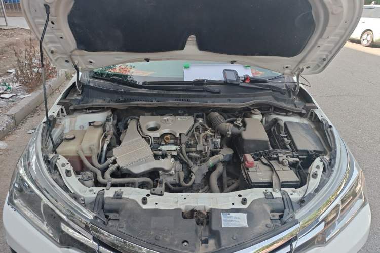 Used Toyota Corolla 2017 Revised Version 1.2T S-CVT GL-i Engine Bay
