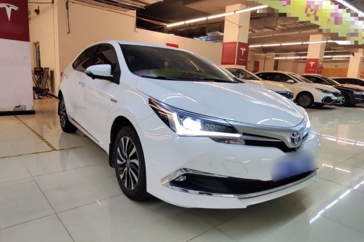 Used Toyota Corolla 2017 Revised Dual-Engine 1.8L E-CVT Elite Edition Exterior 1