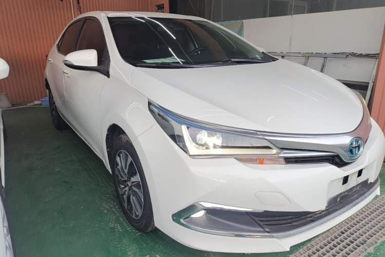Used Toyota Corolla 2017 Revised Dual-Engine 1.8L E-CVT Leading Edition Exterior 1