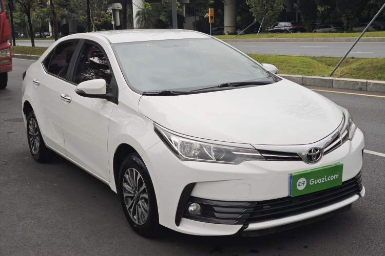 Used Toyota Corolla 2017 Revised Version 1.2T S-CVT GL Exterior 1