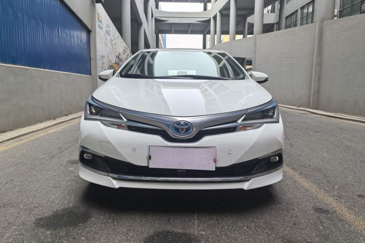 Used Toyota Corolla 2017 Revised Dual-Engine 1.8L E-CVT Leading Edition Exterior 1