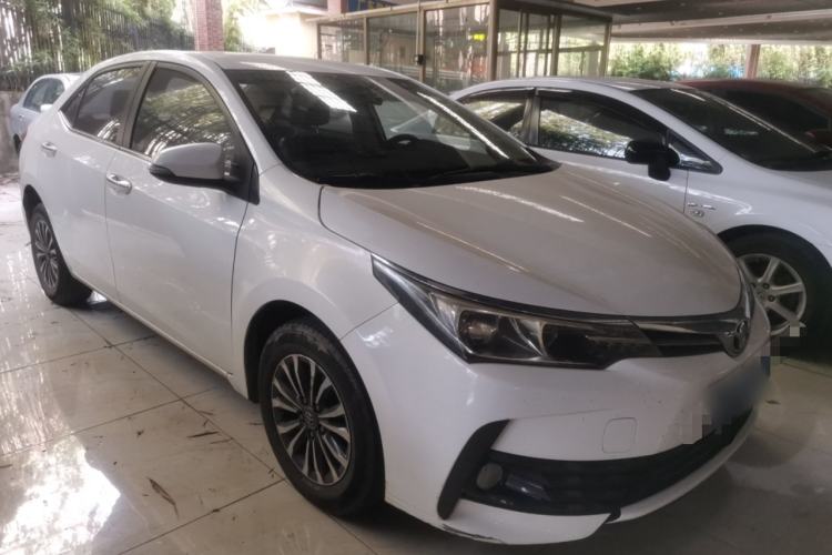 Used Toyota Corolla 2017 Revised Version 1.2T S-CVT GL Exterior 1
