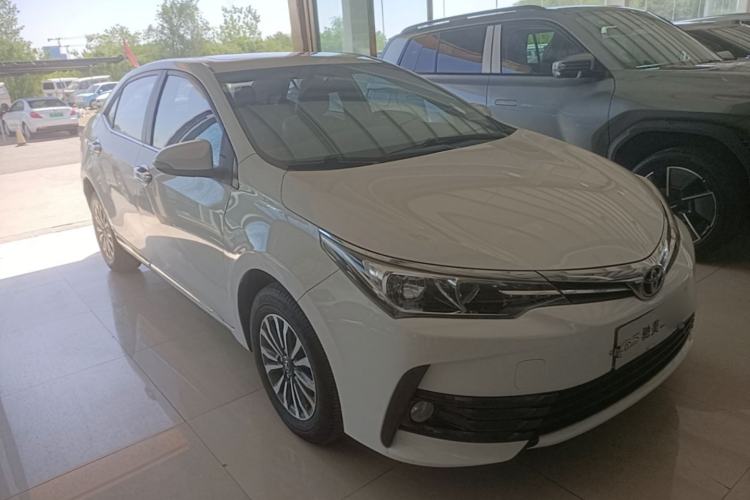 Used Toyota Corolla 2017 Revised Version 1.2T S-CVT GL-i Exterior 1