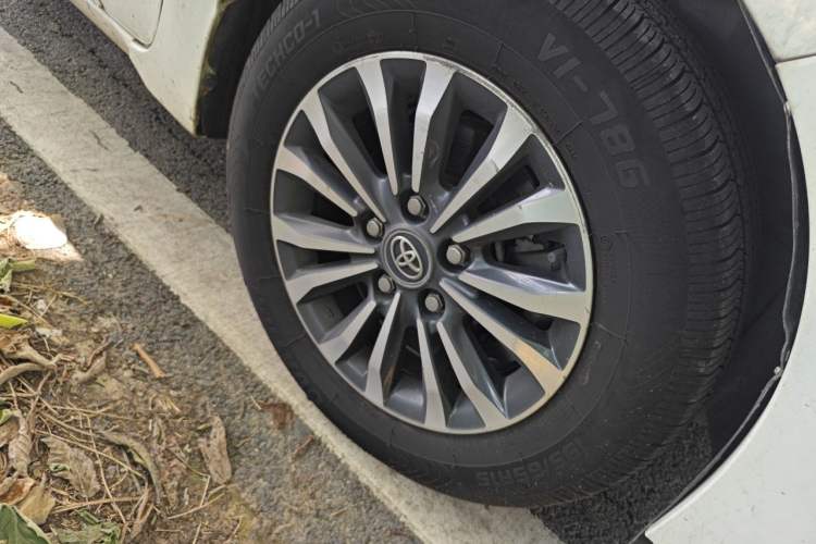 Used Toyota Corolla 2017 Revised Version 1.2T S-CVT GL-i Exterior 1