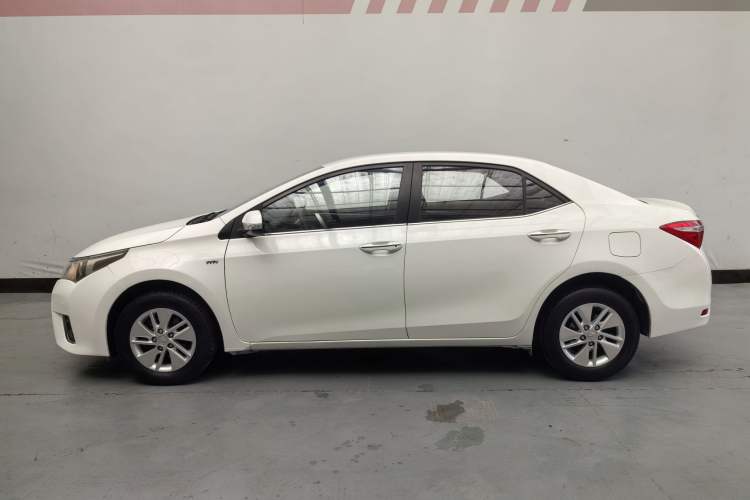 Used Toyota Corolla 2017 1.6L CVT GL Exterior 12