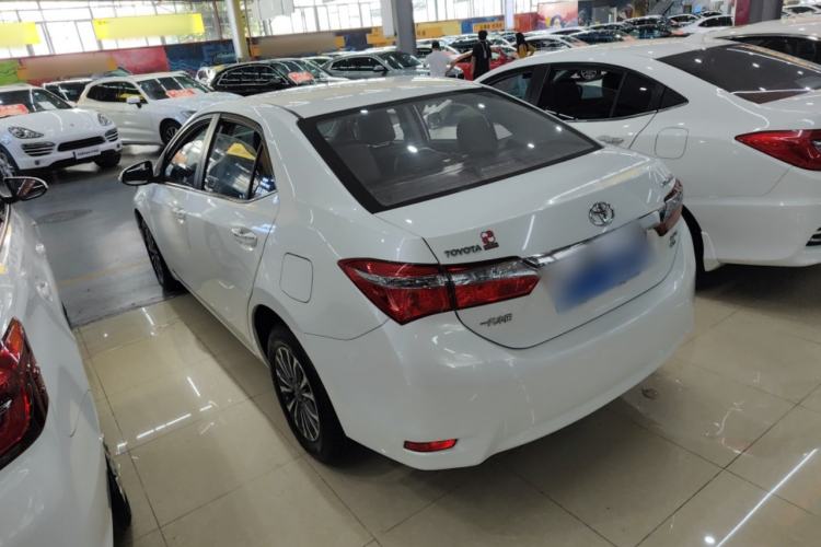 Used Toyota Corolla 2017 Revised Version 1.2T S-CVT GL Exterior 2