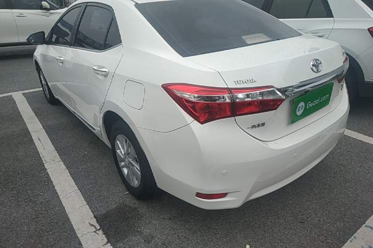 Used Toyota Corolla 2017 1.2T CVT GL-i Exterior 2