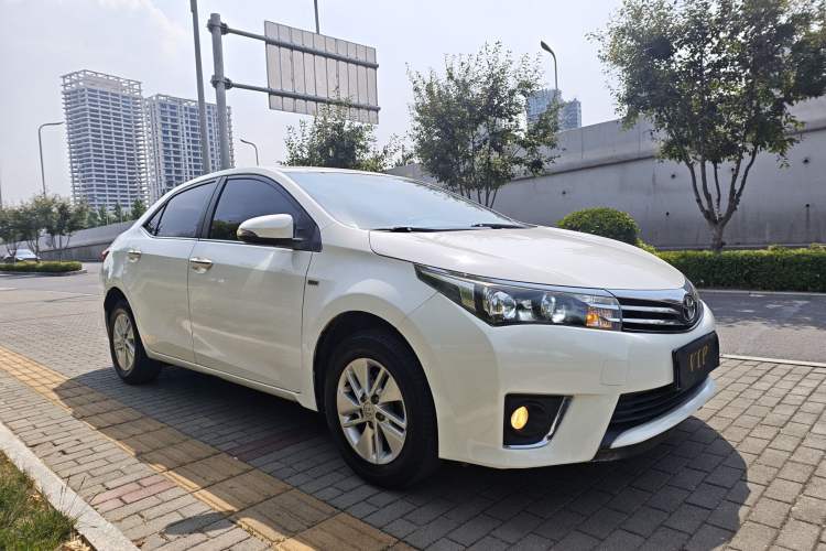 Used Toyota Corolla 2017 1.6L CVT GL Exterior 2