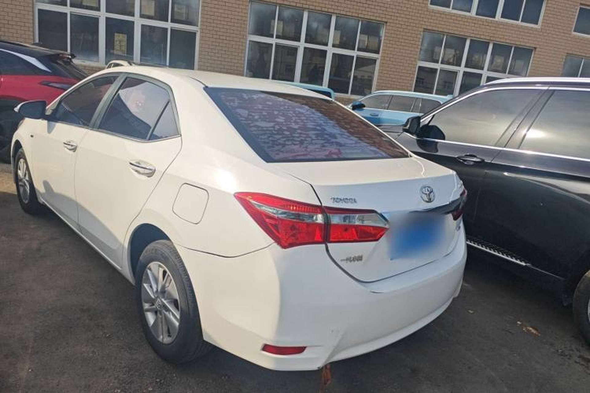 Used Toyota Corolla 2017 Revised Version 1.6L S-CVT GL Exterior 2