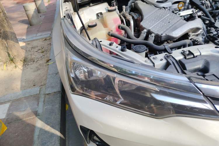Used Toyota Corolla 2017 1.2T CVT GL Exterior 3
