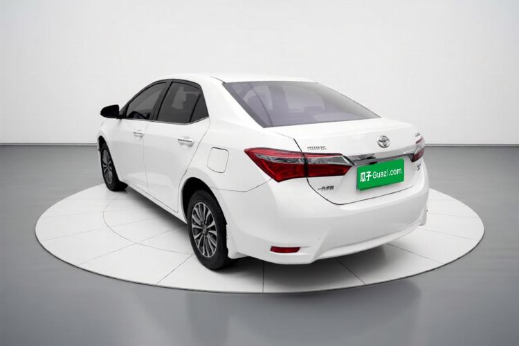 Used Toyota Corolla 2017 Revised Version 1.2T S-CVT GL Exterior 3