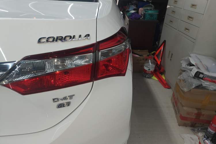 Used Toyota Corolla 2017 Revised Version 1.2T S-CVT GL-i Exterior 3