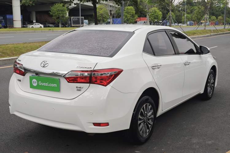 Used Toyota Corolla 2017 Revised Version 1.2T S-CVT GL Exterior 3