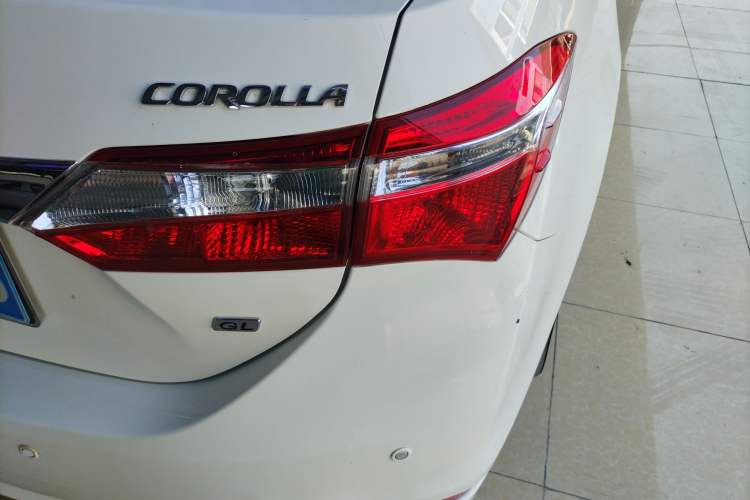 Used Toyota Corolla 2017 1.6L CVT GL Exterior 3