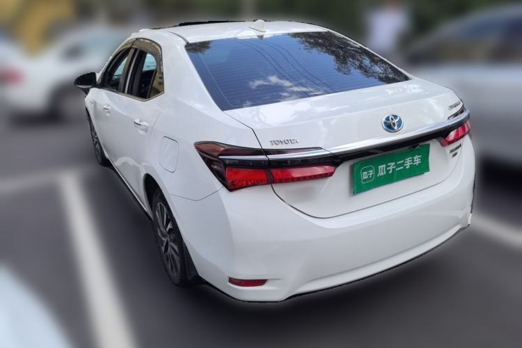 Used Toyota Corolla 2017 Revised Dual-Engine 1.8L E-CVT Leading Edition Exterior 3