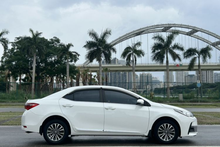 Used Toyota Corolla 2017 Revised Version 1.2T S-CVT GL-i Exterior 4