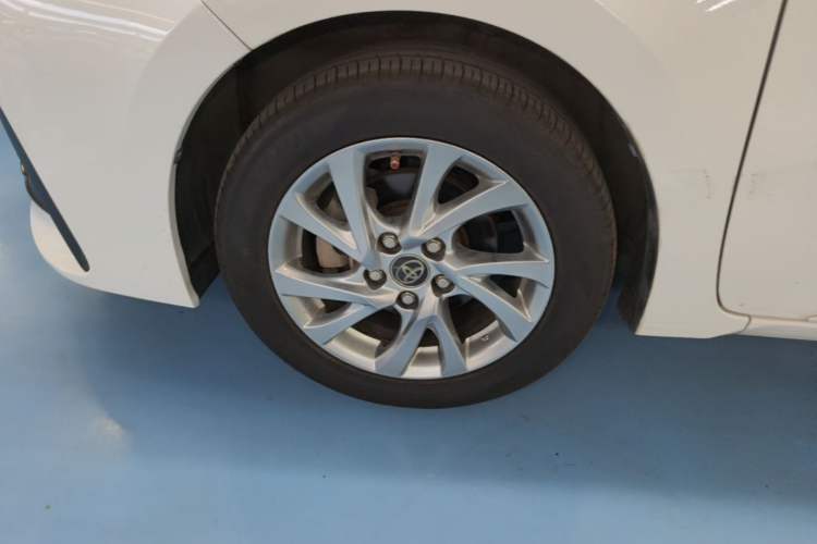 Used Toyota Corolla 2017 Revised Version 1.2T S-CVT GL-i Leather Edition Exterior 4