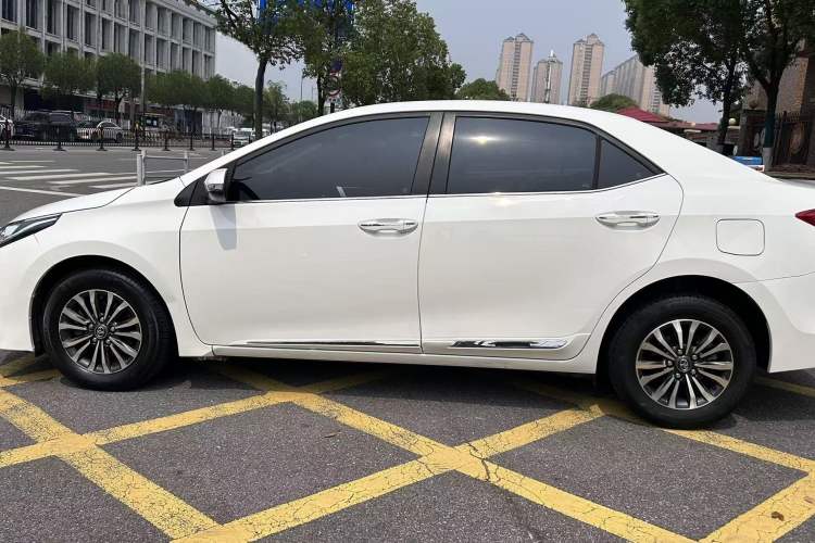 Used Toyota Corolla 2017 Revised Version 1.2T S-CVT GL-i Exterior 4