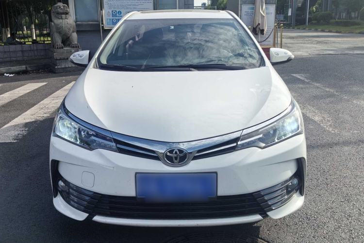 Used Toyota Corolla 2017 Revised Version 1.2T S-CVT GL-i Leather Edition Exterior 4
