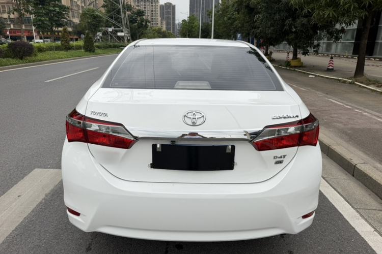 Used Toyota Corolla 2017 Revised Version 1.2T S-CVT GL Exterior 4