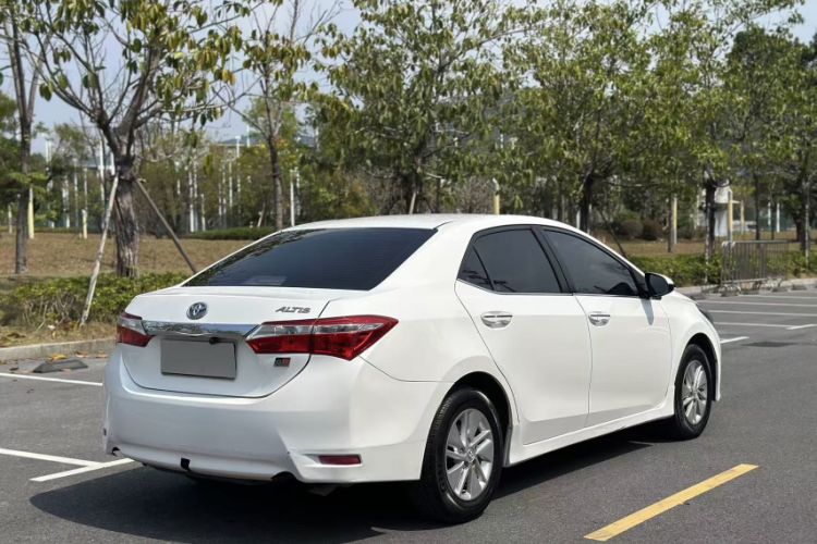 Used Toyota Corolla 2017 1.2T CVT GL Exterior 4