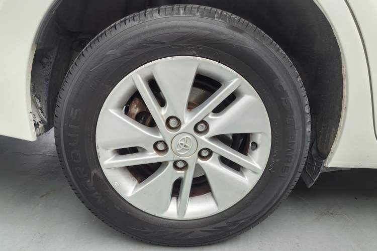 Used Toyota Corolla 2017 1.6L CVT GL Exterior 5
