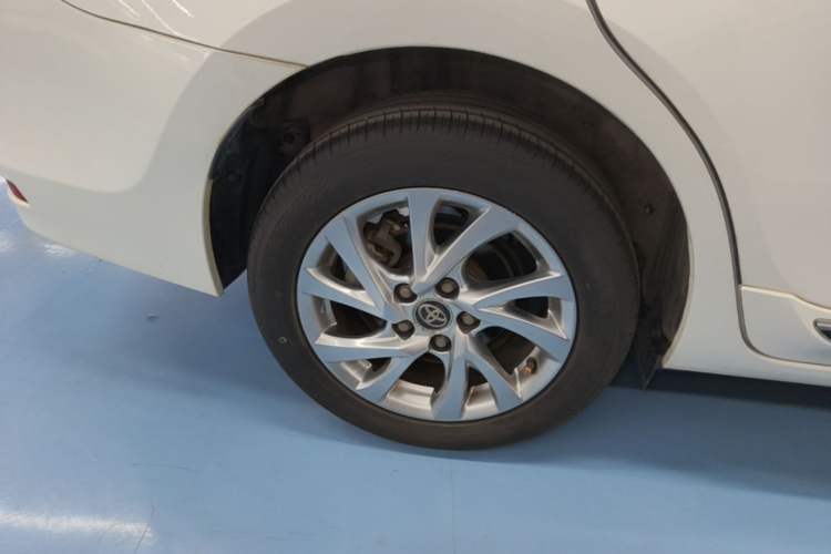 Used Toyota Corolla 2017 Revised Version 1.2T S-CVT GL-i Leather Edition Exterior 5