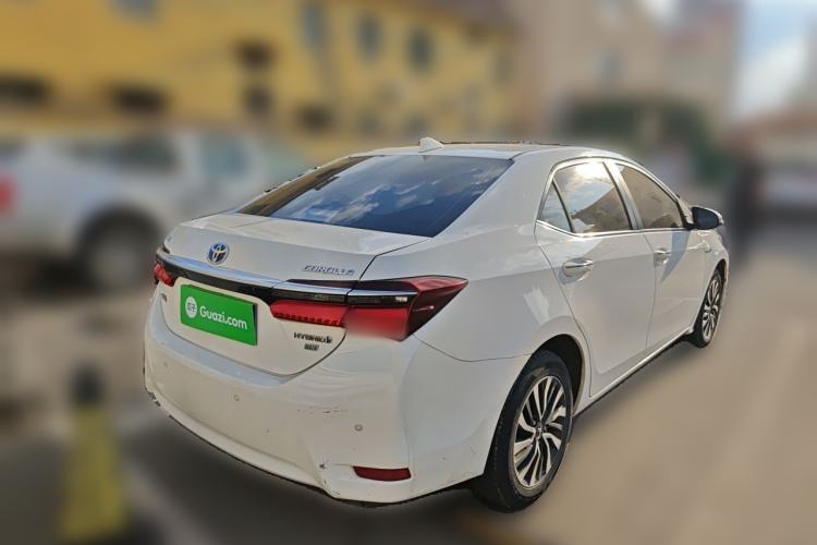 Used Toyota Corolla 2017 Revised Dual-Engine 1.8L E-CVT Leading Edition Exterior 5