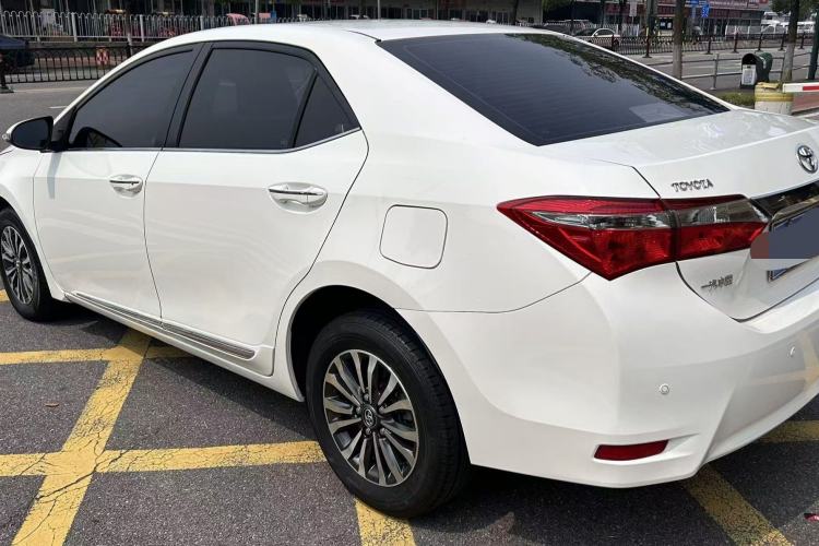 Used Toyota Corolla 2017 Revised Version 1.2T S-CVT GL-i Exterior 5