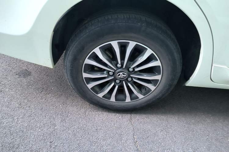 Used Toyota Corolla 2017 Revised Version 1.2T S-CVT GL-i Exterior 5