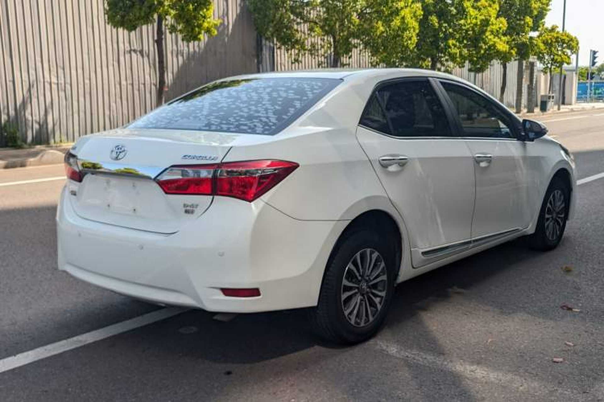 Used Toyota Corolla 2017 Revised Version 1.2T S-CVT GL-i Exterior 6
