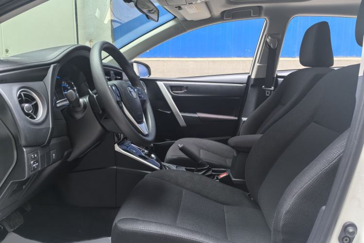Used Toyota Corolla 2017 Revised Dual-Engine 1.8L E-CVT Leading Edition Exterior 6