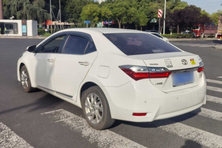 Used Toyota Corolla 2017 Revised Version 1.2T S-CVT GL-i Leather Edition Exterior 6