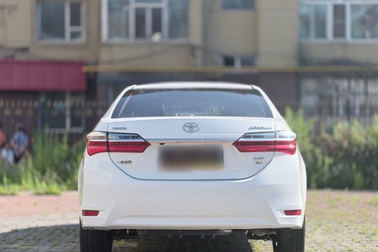 Used Toyota Corolla 2017 Revised Version 1.2T S-CVT GL-i Leather Edition Exterior 6