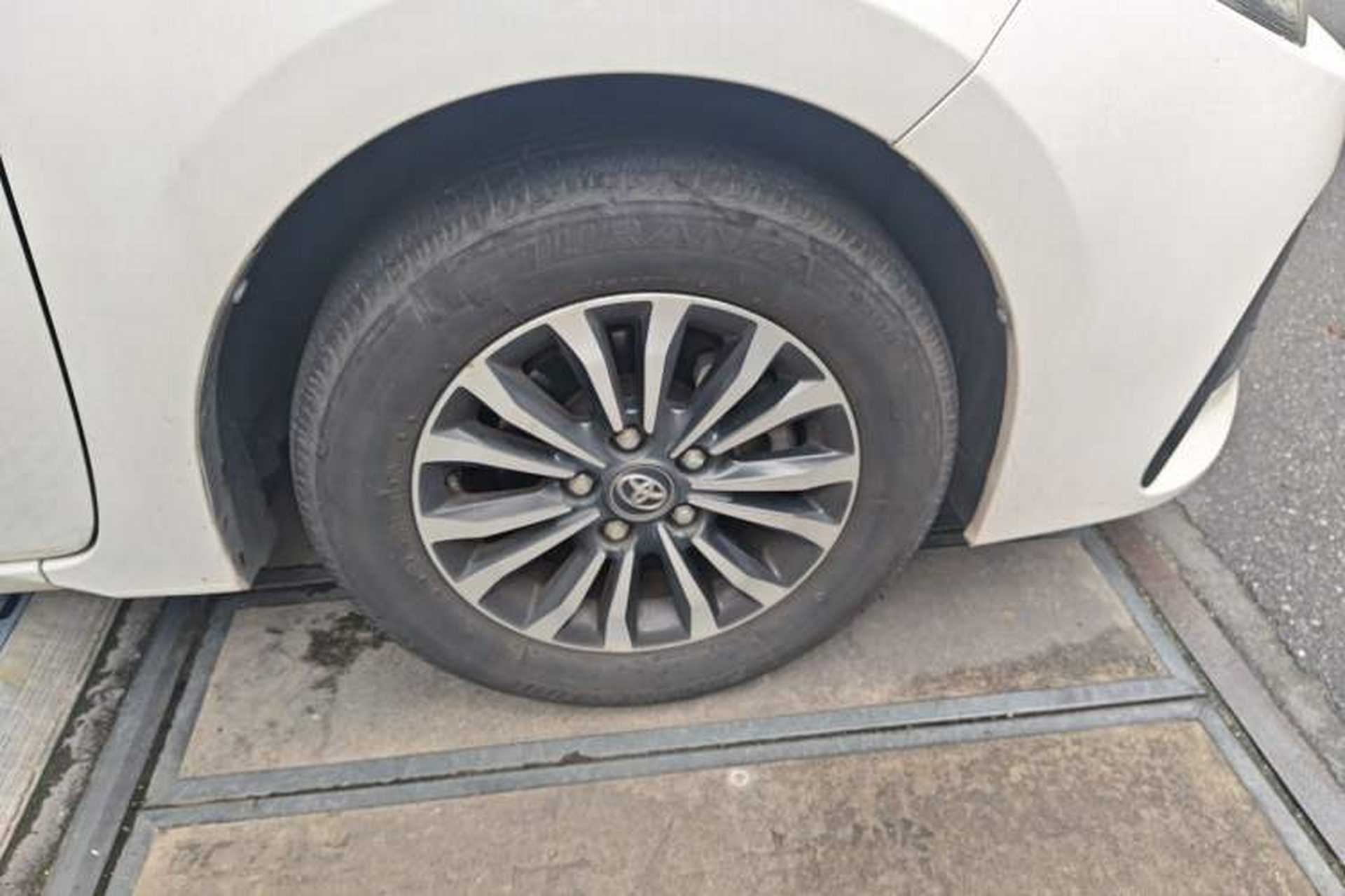 Used Toyota Corolla 2017 Revised Version 1.2T S-CVT GL-i Exterior 7