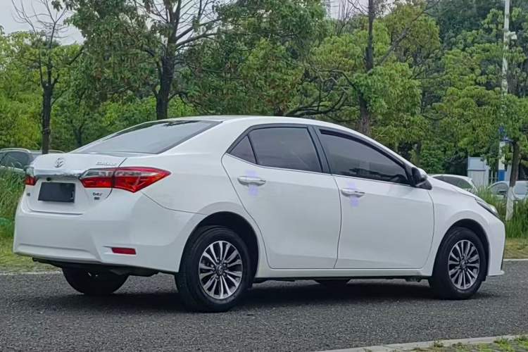 Used Toyota Corolla 2017 Revised Version 1.2T S-CVT GL Exterior 7