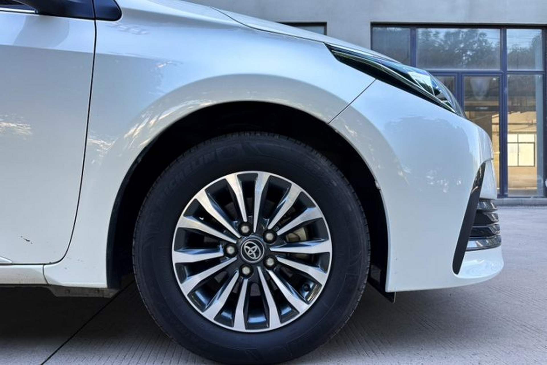 Used Toyota Corolla 2017 Revised Version 1.2T S-CVT GL-i Exterior 7