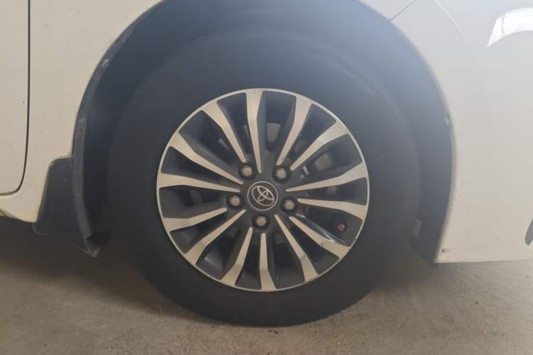 Used Toyota Corolla 2017 Revised Version 1.2T S-CVT GL-i Exterior 7