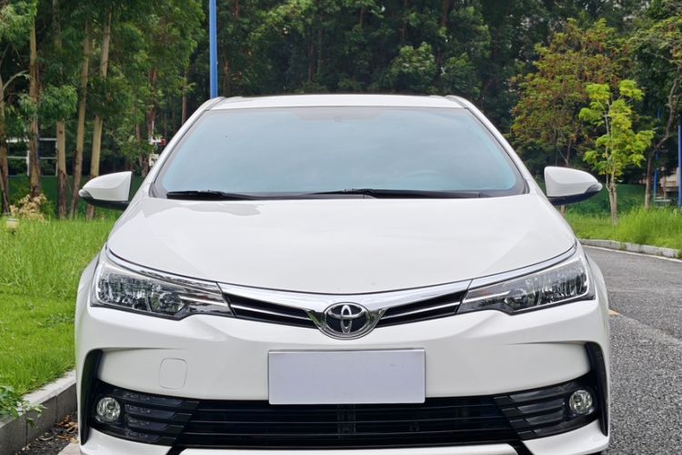 Used Toyota Corolla 2017 Revised Version 1.2T S-CVT GL-i Exterior 8