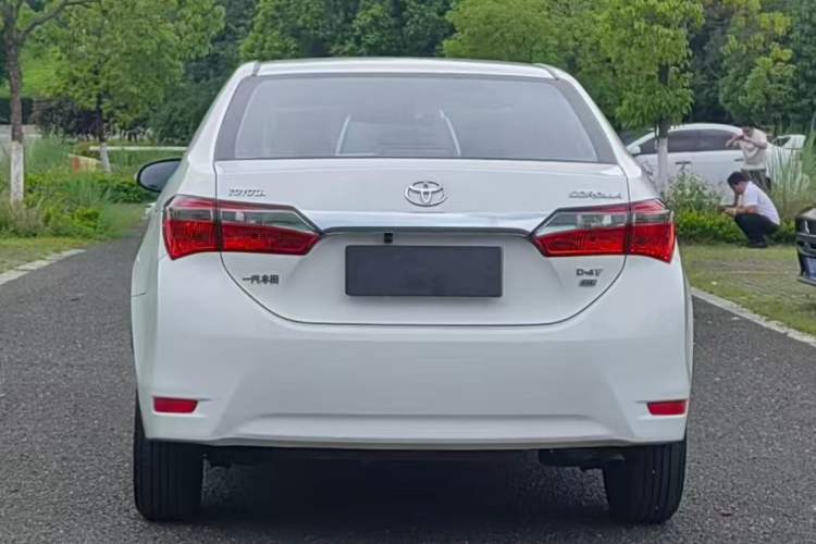 Used Toyota Corolla 2017 Revised Version 1.2T S-CVT GL Exterior 8