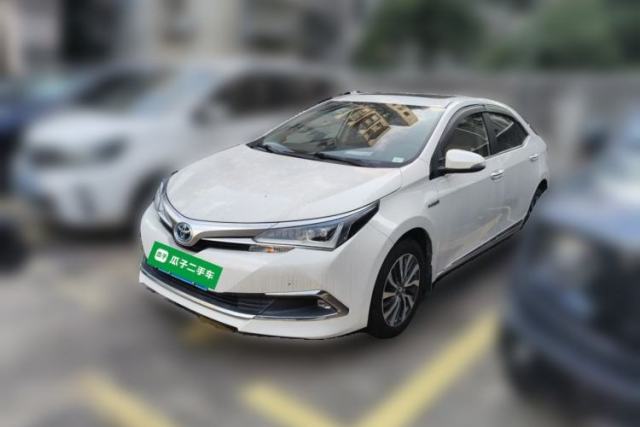 Toyota Corolla 2017 Revised Dual-Engine 1.8L E-CVT Elite Edition usado
