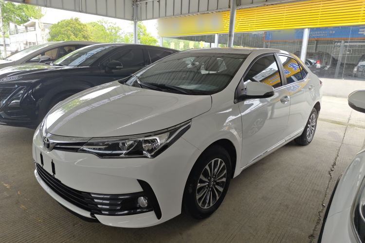 Used Toyota Corolla 2017 Revised Version 1.2T S-CVT GL-i Guazi used car, China used car export, Used car for sale, Used cars, Cheapest cars for sale