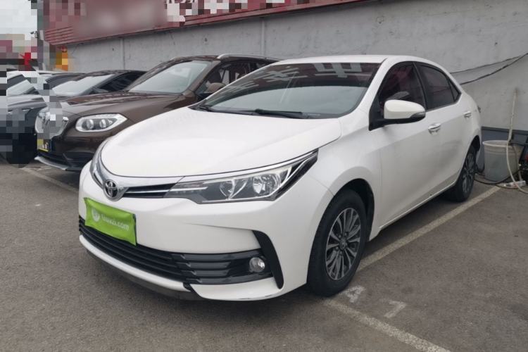 Used Toyota Corolla 2017 Revised Version 1.2T S-CVT GL Guazi used car, China used car export, Used car for sale, Used cars, Cheapest cars for sale