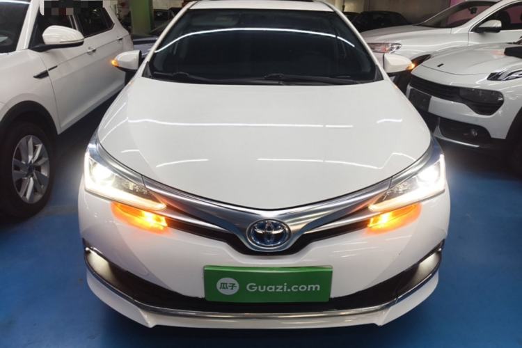 Used Toyota Corolla 2017 Revised Dual-Engine 1.8L E-CVT Leading Edition Front
