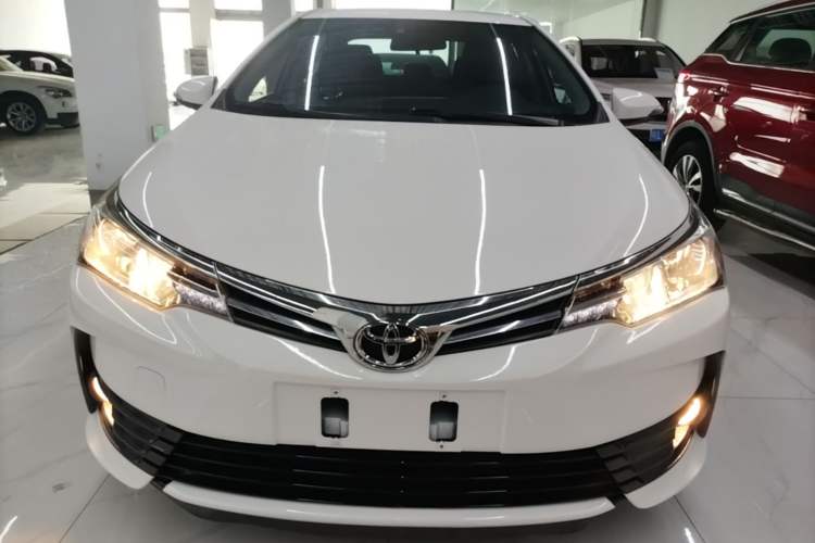 Used Toyota Corolla 2017 Revised Version 1.2T S-CVT GL-i Front